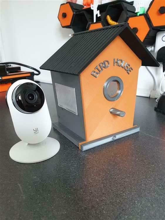 Descargar archivo STL gratis Smart BirdHouse - YI Camera WIFI • Diseño